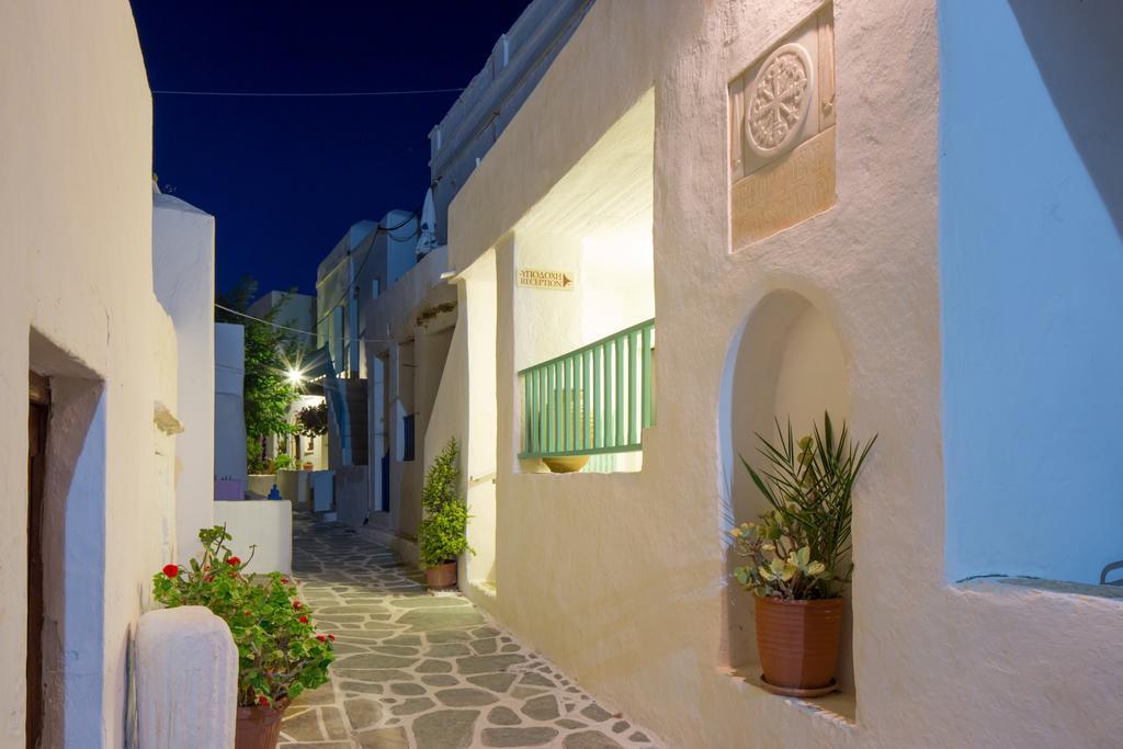 Castro Folegandros Town Exterior photo