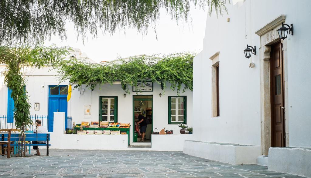 Castro Folegandros Town Exterior photo