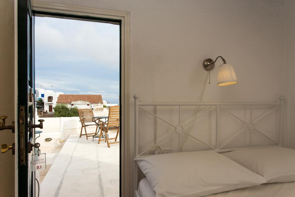Castro Folegandros Town Exterior photo